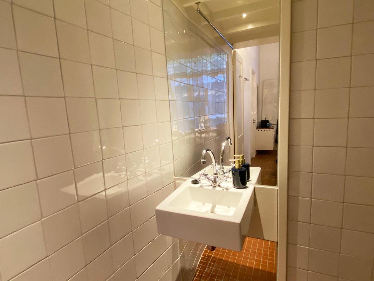 Canal Hideaway Амстердам Екстериор снимка